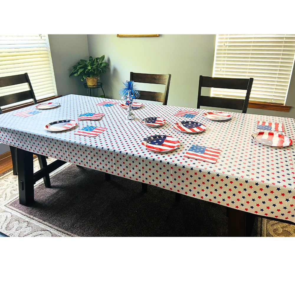 Patriotic Themed Bundle with Dinner Plates, Dessert Plates and Napkins for 8 Guests