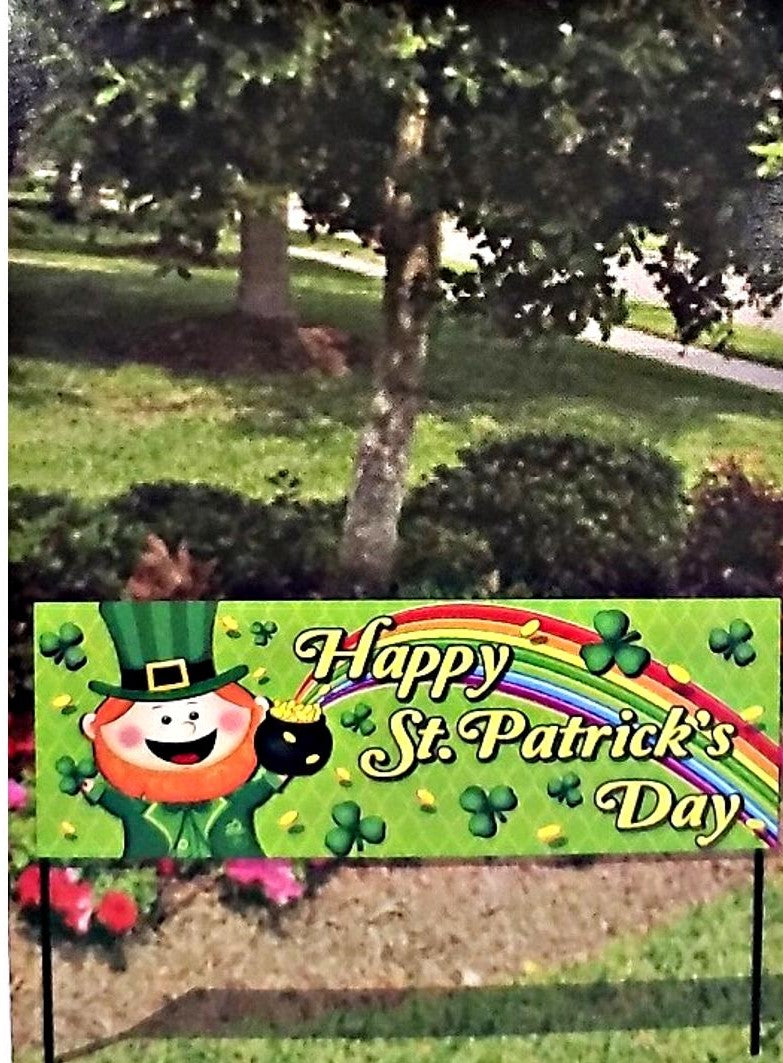 St Patrick’s Day Yard Stick, Banner Decoration “Happy St Patrick’s Day”
